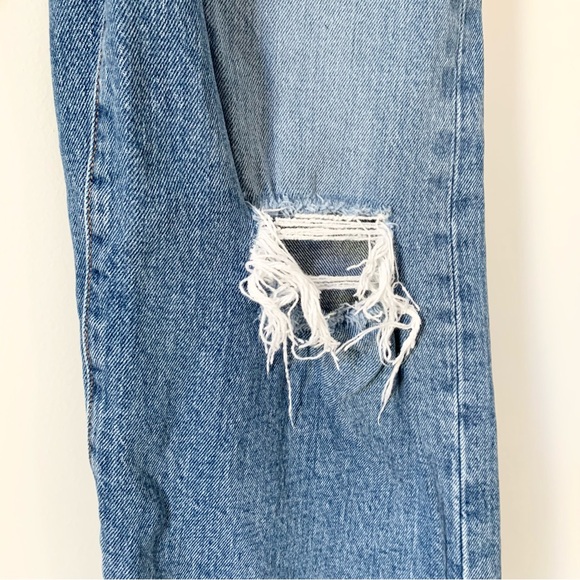 Levi’s Premium Ribcage Straight Ankle Jeans in Haters Gonna Hate - Picture 13 of 13